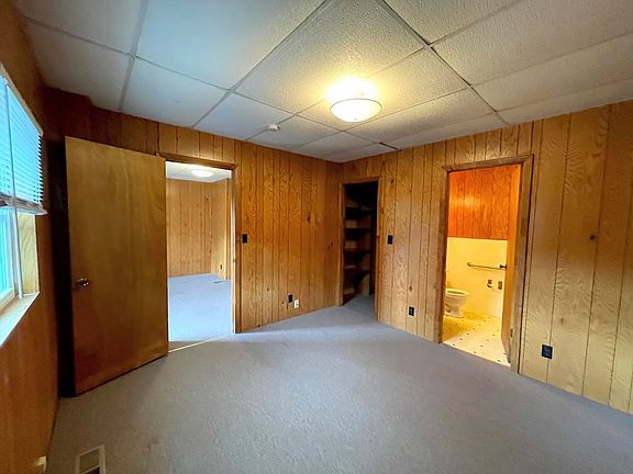 4th image of 197 W Court St #1