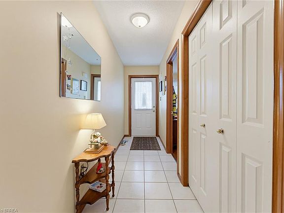 5th image of 60 Whitlaw Way #10