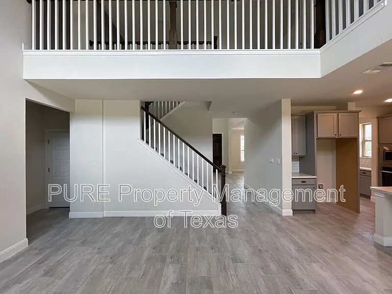 716 Expedition Way — Photo 18