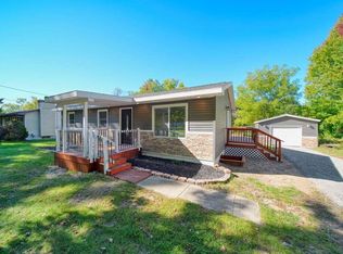 627 Vaughn St, Eaton Rapids, MI 48827