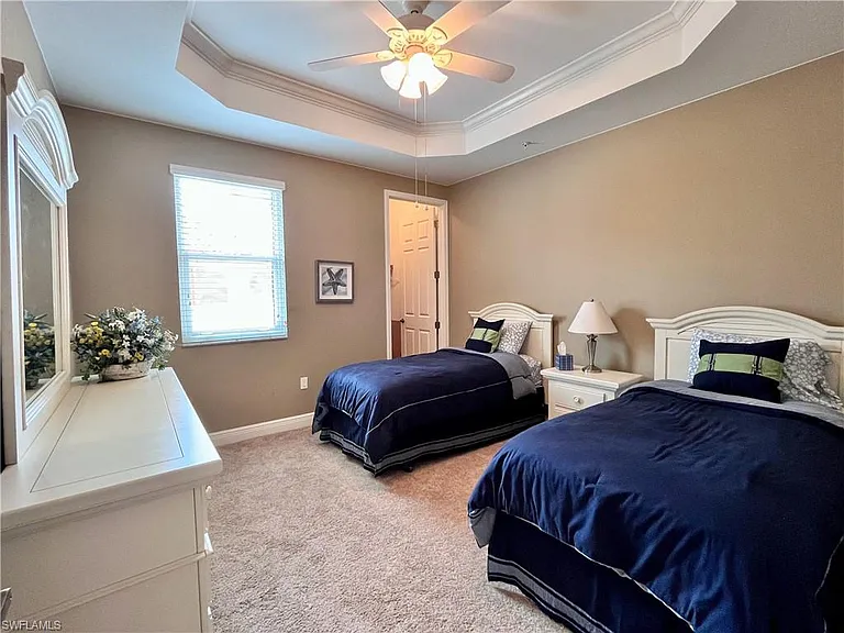 190 Shadroe Cove Cir #703 — Photo 16