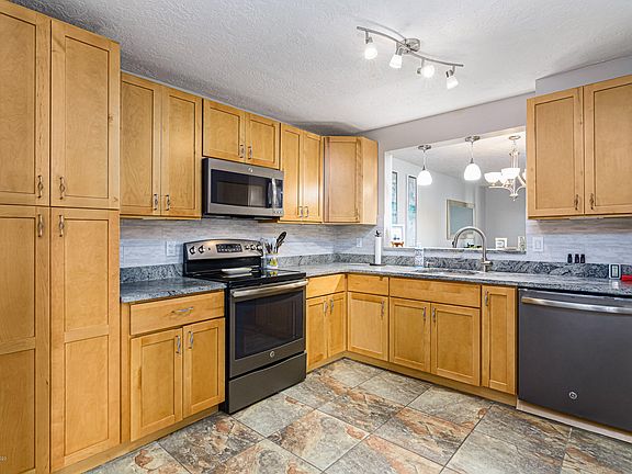 2nd image of 331 Markley Ct #331