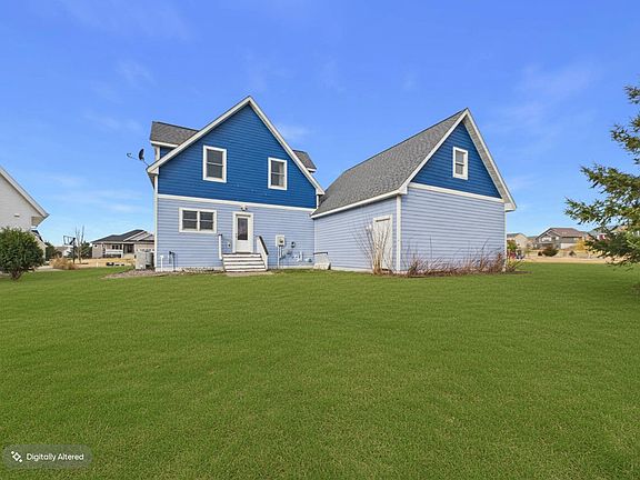 2nd image of 3317 Old Stone Way NE