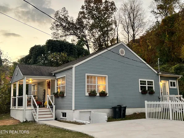 632 W Tri County Blvd, Oliver Springs, TN 37840