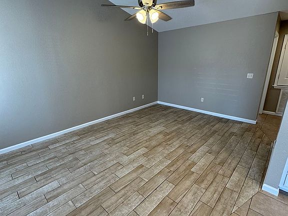 3rd image of 1603 Latourette Ln #13