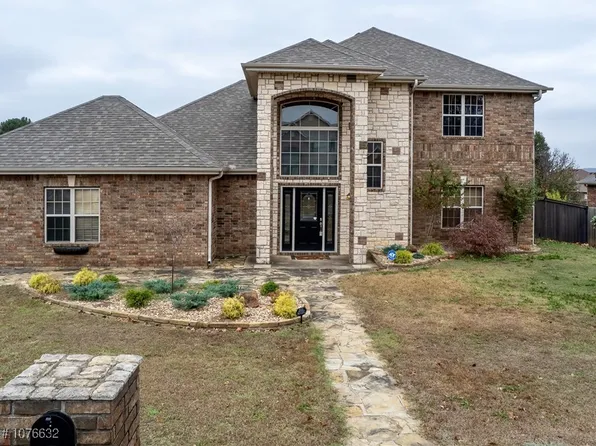515 Monarch Pass, Sallisaw, OK 74955