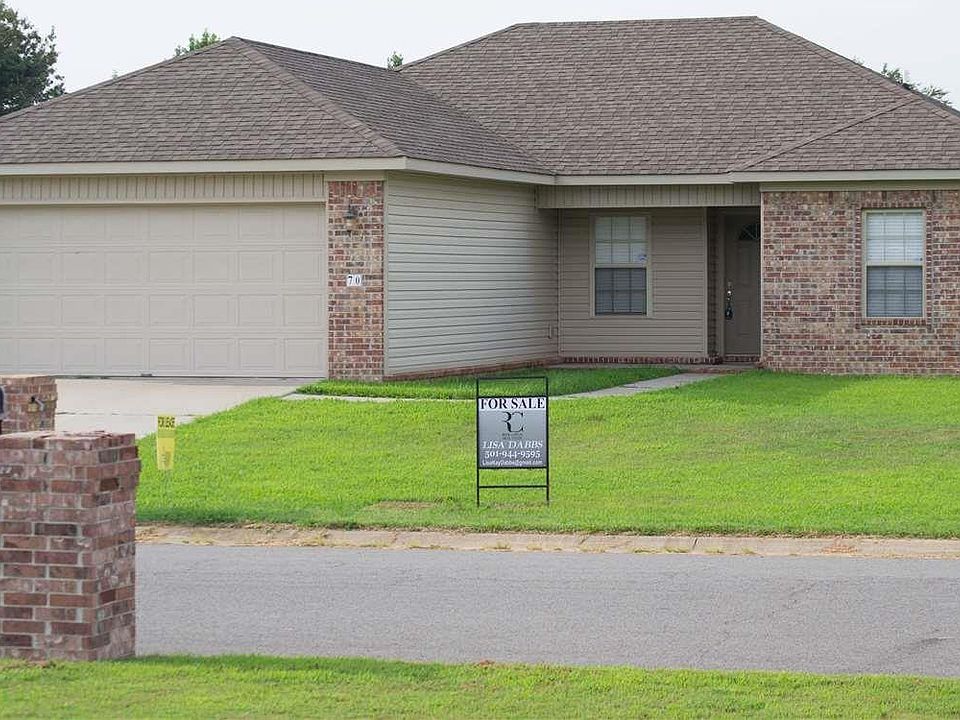 1st image of 70 Willow Lake Dr