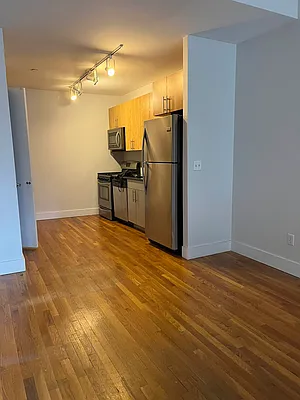 Rented by City Vista Inc | media 56