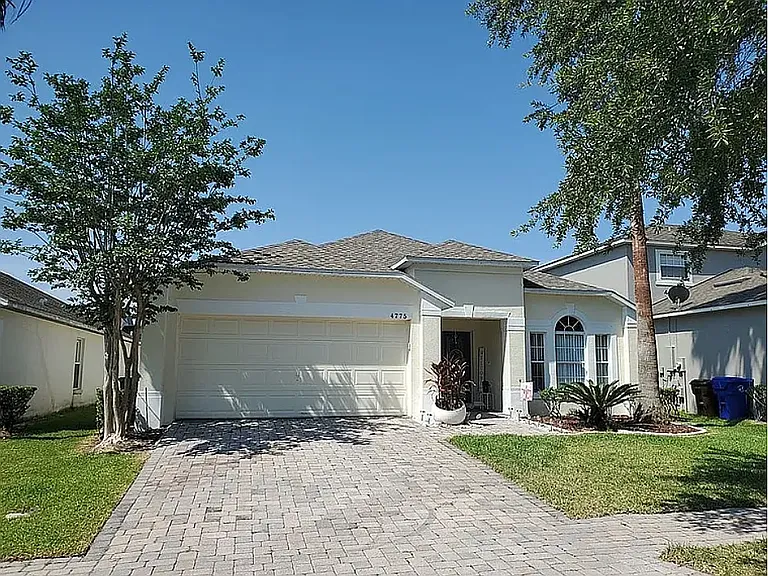 4775 Cumbrian Lakes Dr — Photo 4