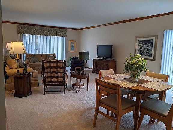 Great room 25.4 ft. x 15 ft.