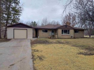 1051 E Isabella Rd, Midland, MI 48640