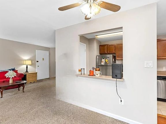 3rd image of 12701 Lotte Dr #2