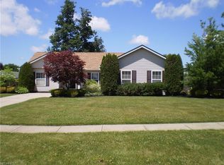 762 Sherwood Dr, Madison, OH 44057