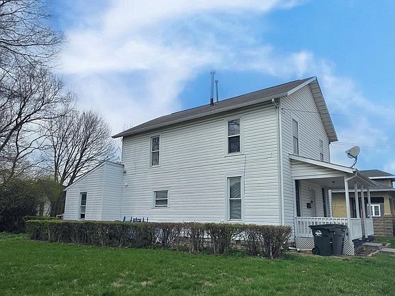 2nd image of 130 N Elm St