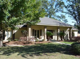 3007 Southaven Dr, Hattiesburg, MS 39402