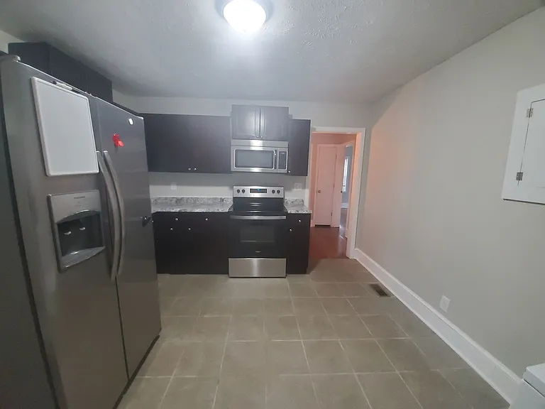 202 Brainerd Ave — Photo 9