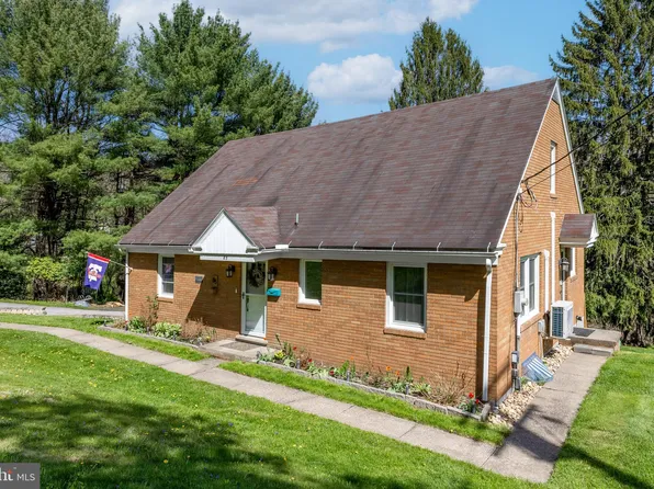 85 Blanchard St, Osceola Mills, PA 16666
