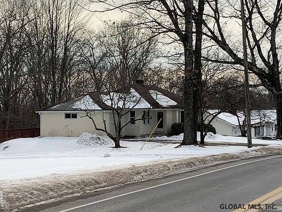 2nd image of 141 S Kingsboro Ave