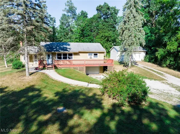 4359 McCance Cir, Fredericksburg, OH 44627
