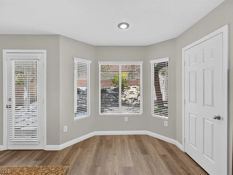561 Aspen Leaf St — Photo 26