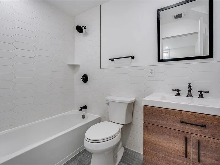 260 Palisade Ave #1 — Photo 2