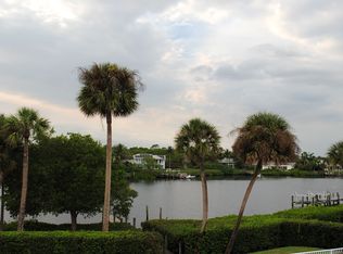 18351 SE Lakeside Dr, Jupiter, FL 33469