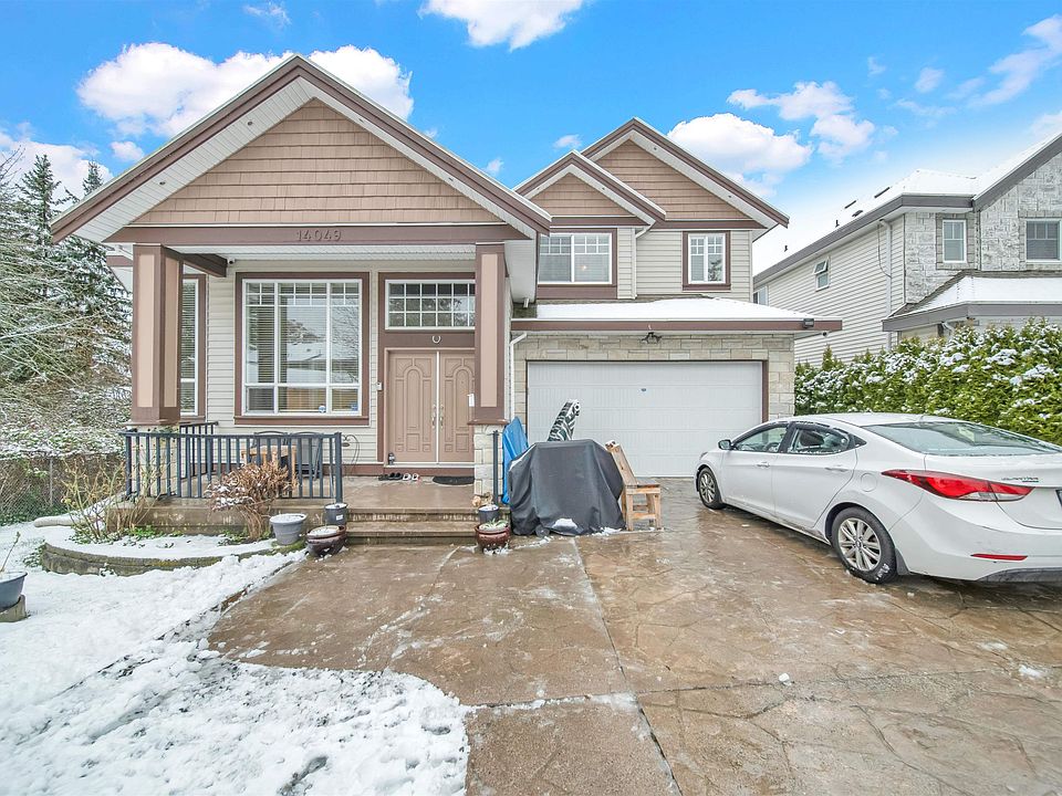 1st image of 14049 Grosvenor Rd