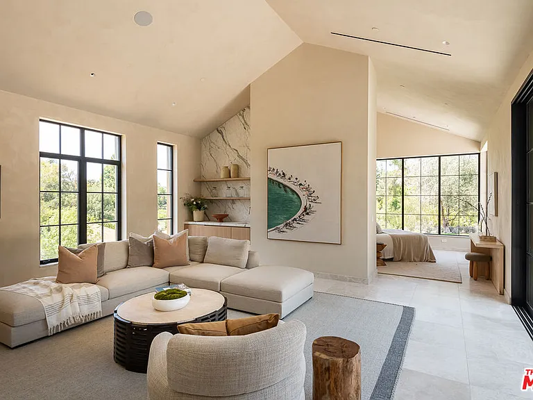 24172 Lupin Hill Rd — Photo 43