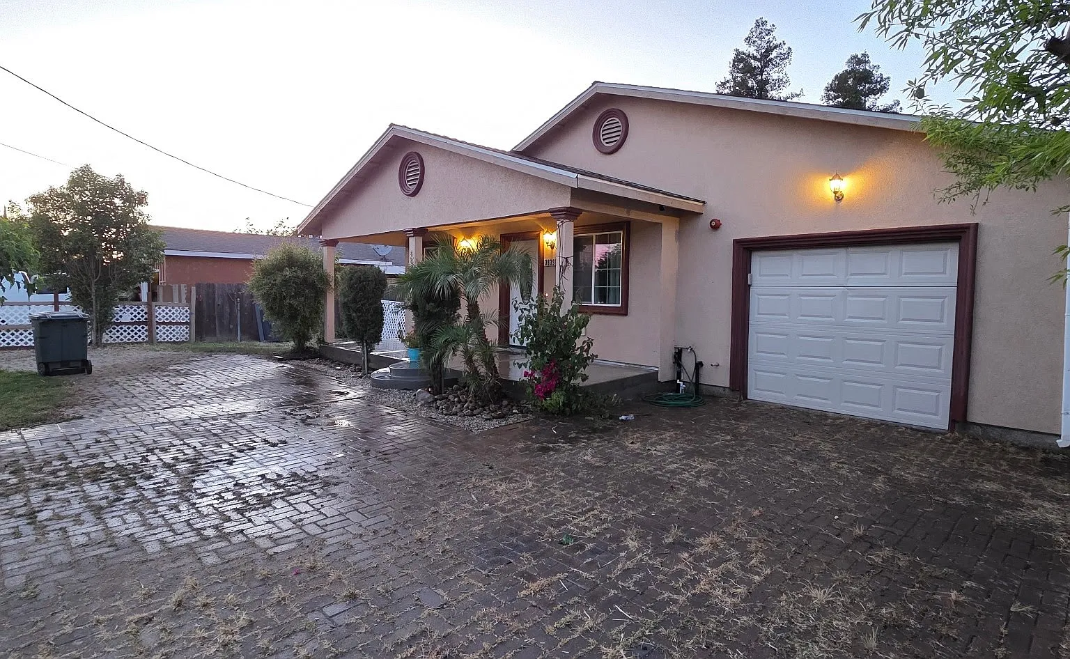 3 bed, 1251 sqft, $2,900 — Photo 3