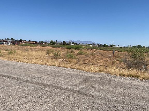 5th image of 800 David Michael Dr