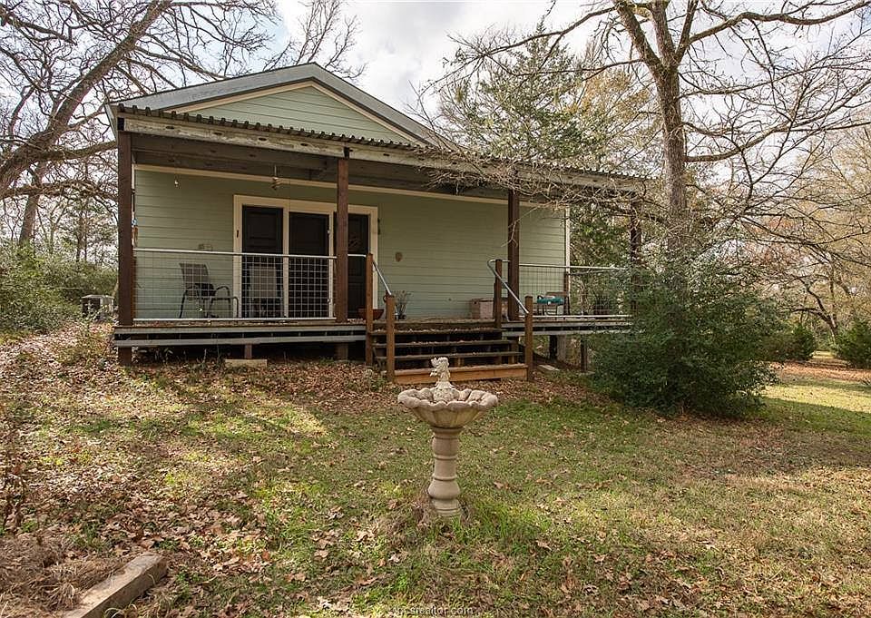 1st image of 11428 Debbie Ln