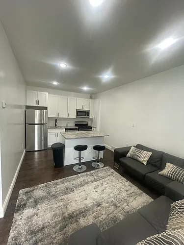 113 South St #1R Photo 1