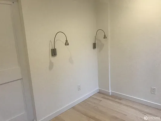 Rented by Oxford Property Group | media 14