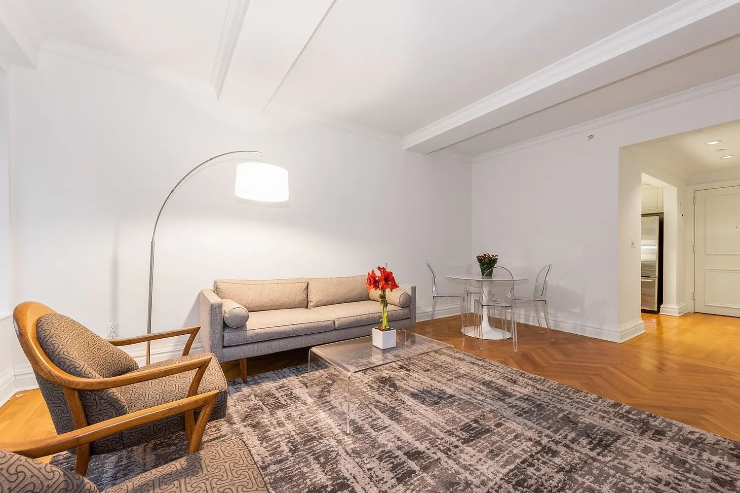 502 Park Avenue — Photo 3
