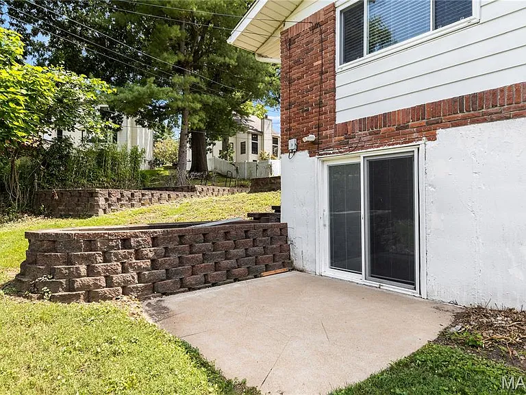 24 Forest Crest Dr — Photo 18