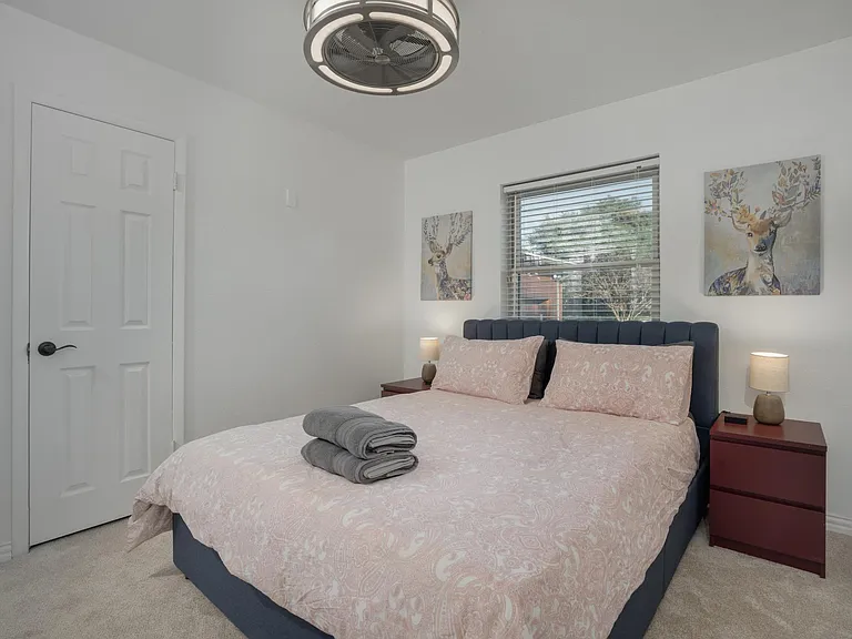 7809 Claremont Dr — Photo 18