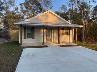 9 Lake Ellen Dr, Crawfordville, FL 32327