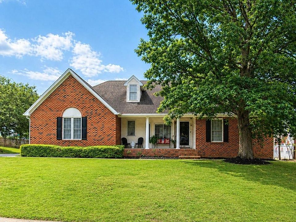 1st image of 109 Huntington Hills Ln