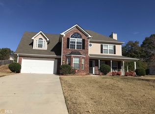 316 Crestridge Ln, Ellenwood, GA 30294