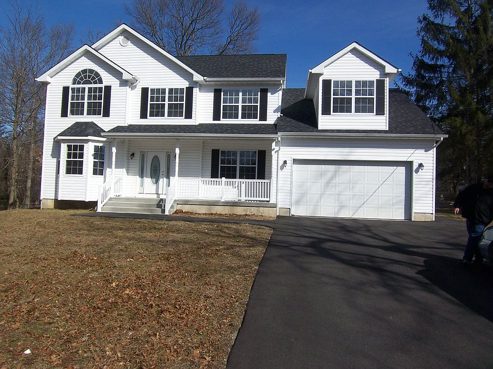 Brand New Colonial