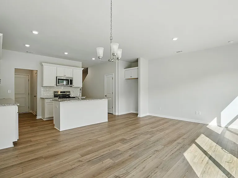 112 Central Townes Way #294 — Photo 15