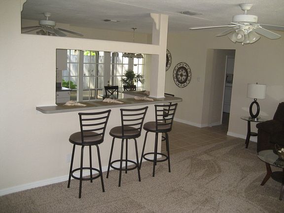 breakfast bar