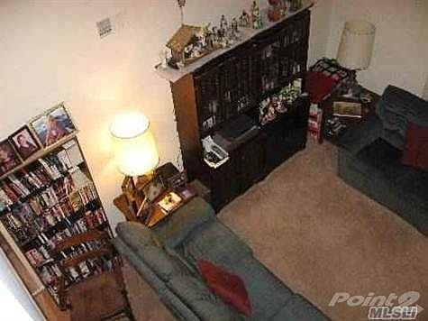 5th image of 11 Sunwood Cir