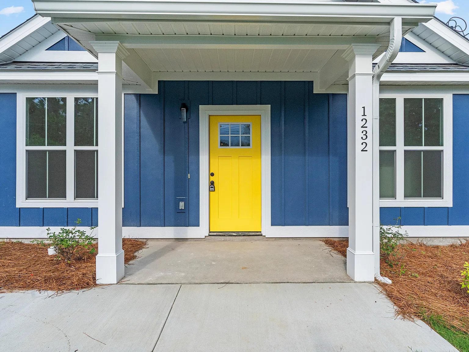 3 bed, 2.0 bath, 1107 sqft, $1,450 — Photo 3