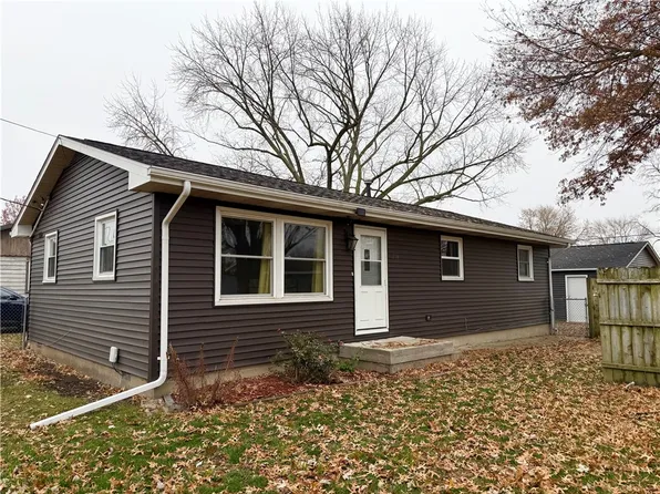 214 W Park St, Westville, IL 61883