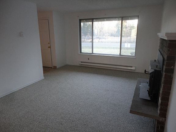 4th image of 736 To 738 36th Ave NE
