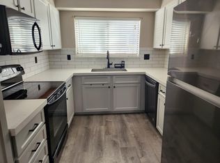 226 Wright St APT 102, Lakewood, CO 80228