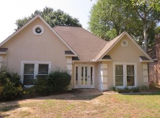 2593 Rue Palafox, Biloxi, MS 39531