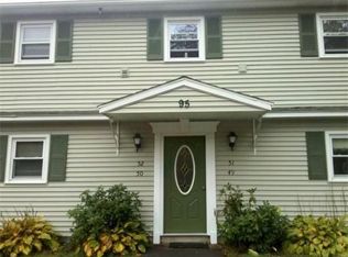 95 Center Depot Rd APT 50, Charlton, MA 01507