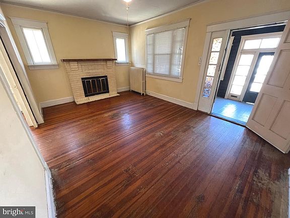 5th image of 2817 Goodwood Rd